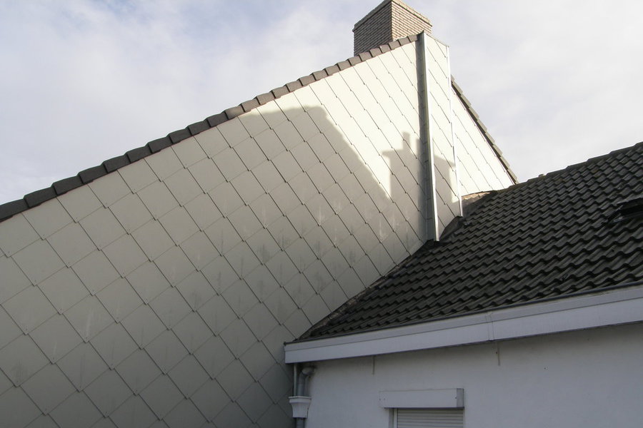 Nok gevelbekleding kustappartment
